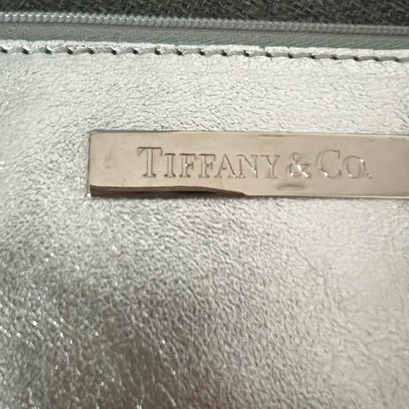 TIFFANY & CO. Reversible Metallic Silver Leather & Blue Suede Tote with Pouch - Picture 13 of 15